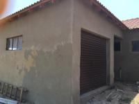  of property in Mohlakeng