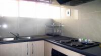 Kitchen - 7 square meters of property in Bedford Gardens