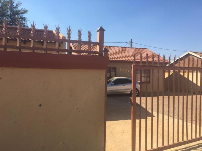 2 Bedroom House for Sale For Sale in Mamelodi Gardens - MR411155
