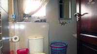 Bathroom 1 - 4 square meters of property in Benoni