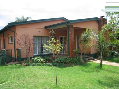 4 Bedroom House for Sale For Sale in Parktown Estate - Private Sale - MR41164