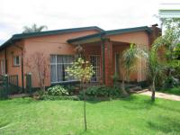 4 Bedroom 2 Bathroom House for Sale for sale in Parktown Estate