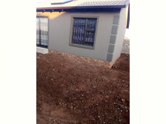 2 Bedroom House for Sale For Sale in Benoni - MR412037