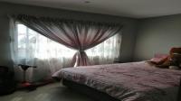 Bed Room 5+ of property in Emalahleni (Witbank) 