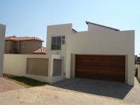 Front View of property in Silver Lakes Golf Estate