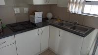 Kitchen - 9 square meters of property in Wellington