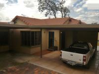 3 Bedroom 2 Bathroom House for sale in Bromhof