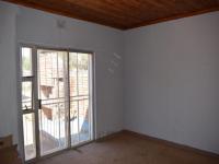 Bed Room 2 - 17 square meters of property in Rensburg
