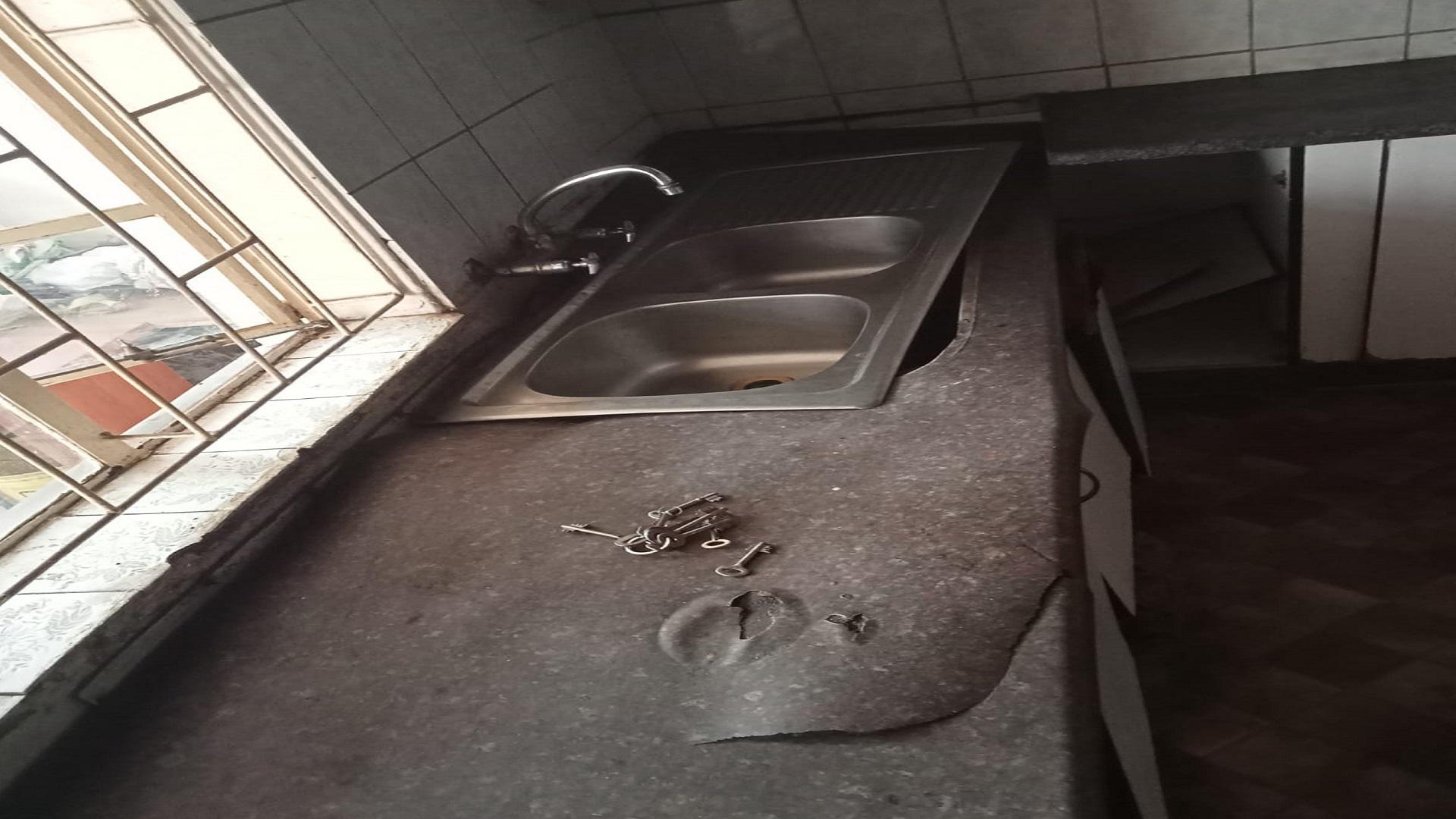 Kitchen - 14 square meters of property in Lilyvale AH