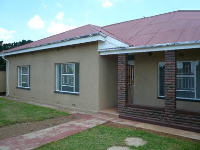 4 Bedroom Simplex for Sale For Sale in Germiston - Private Sale - MR41421