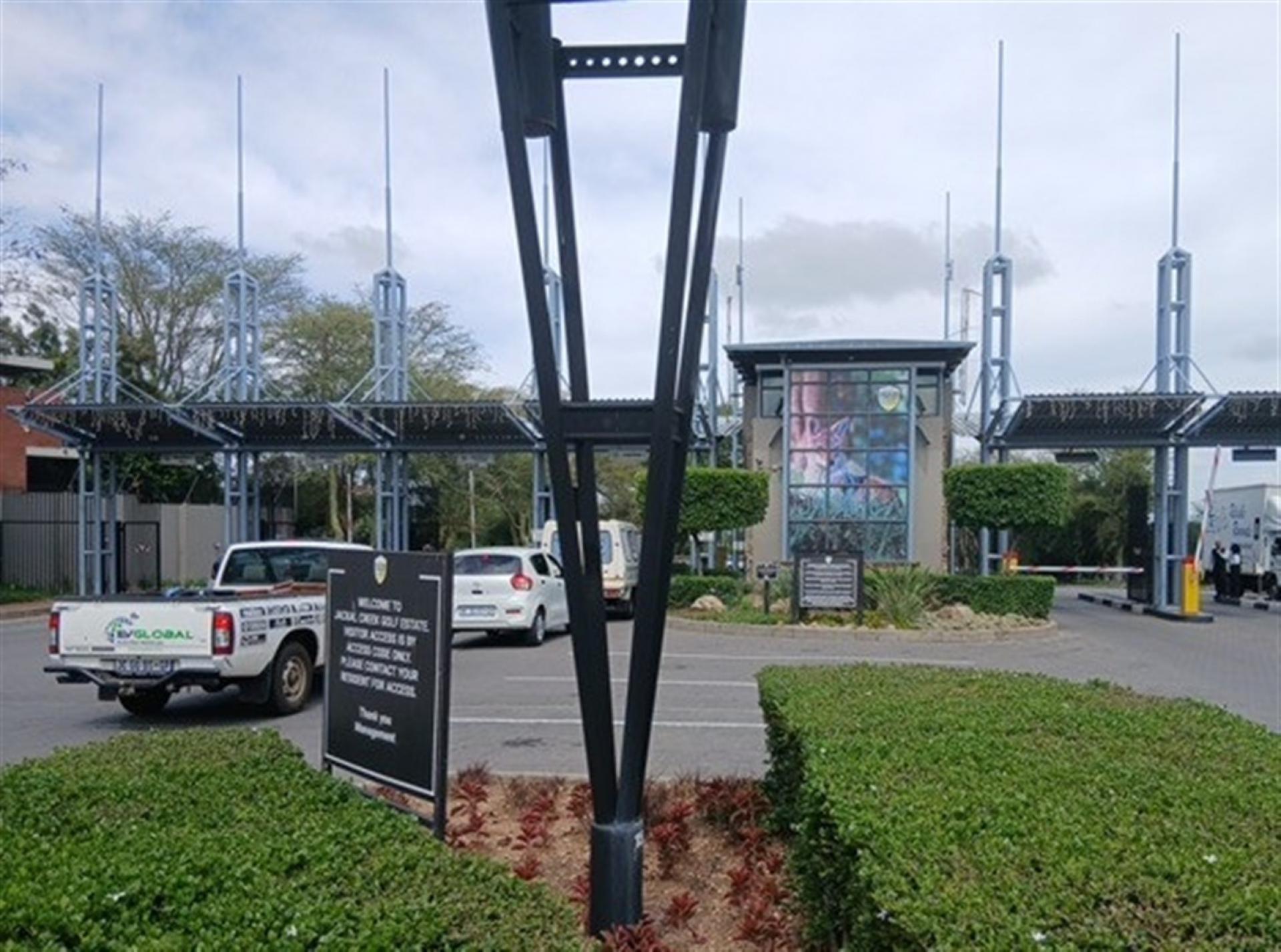 Front View of property in Jackal Creek Golf Estate