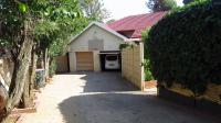 Front View of property in Whitney Gardens