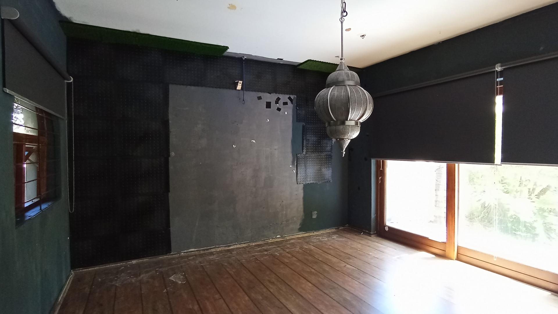 Main Bedroom - 18 square meters of property in North Riding