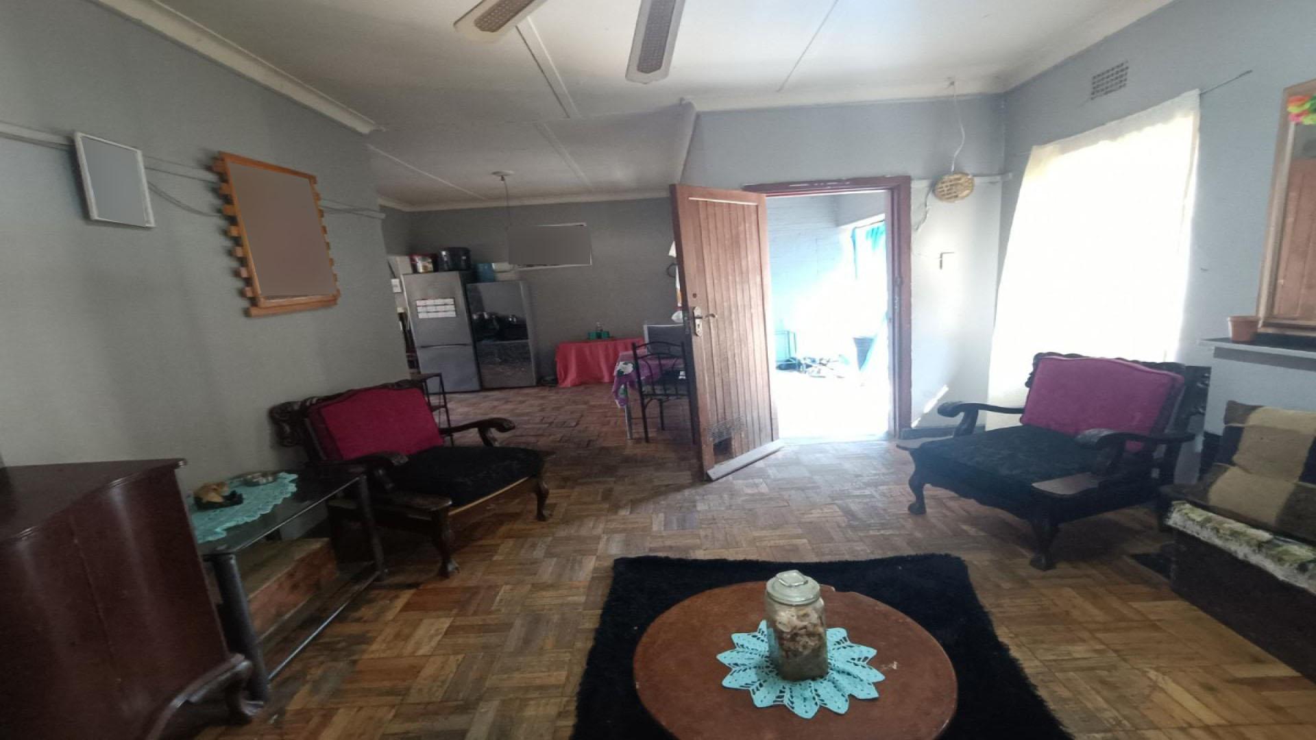 Dining Room of property in Welkom
