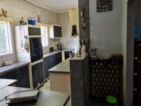 Kitchen of property in Glencoe