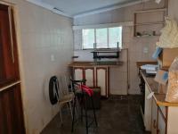 Kitchen of property in Glencoe