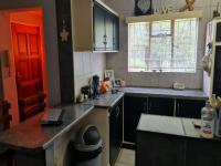 Kitchen of property in Glencoe