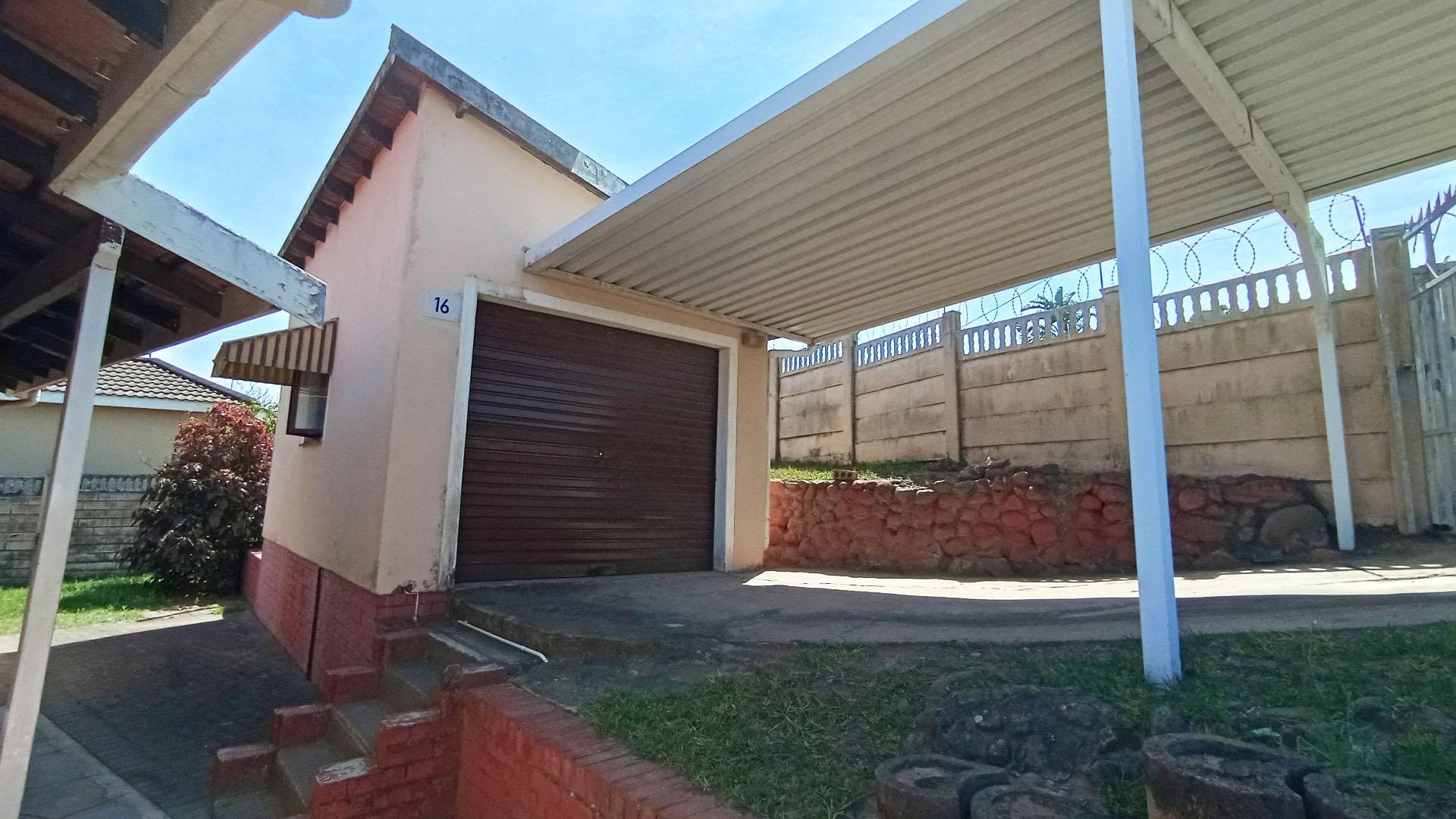 Front View of property in Umlazi