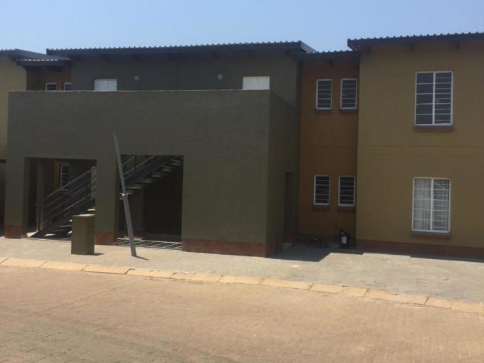3 Bedroom Apartment to Rent in Waterval East - Property to rent - MR415999