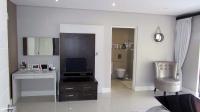 Main Bedroom - 42 square meters of property in Umhlanga 