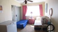 Bed Room 1 - 18 square meters of property in Minnebron