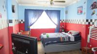 Bed Room 2 - 21 square meters of property in Minnebron