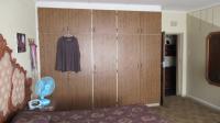Main Bedroom - 28 square meters of property in Minnebron