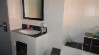 Bathroom 2 - 9 square meters of property in Lenasia South