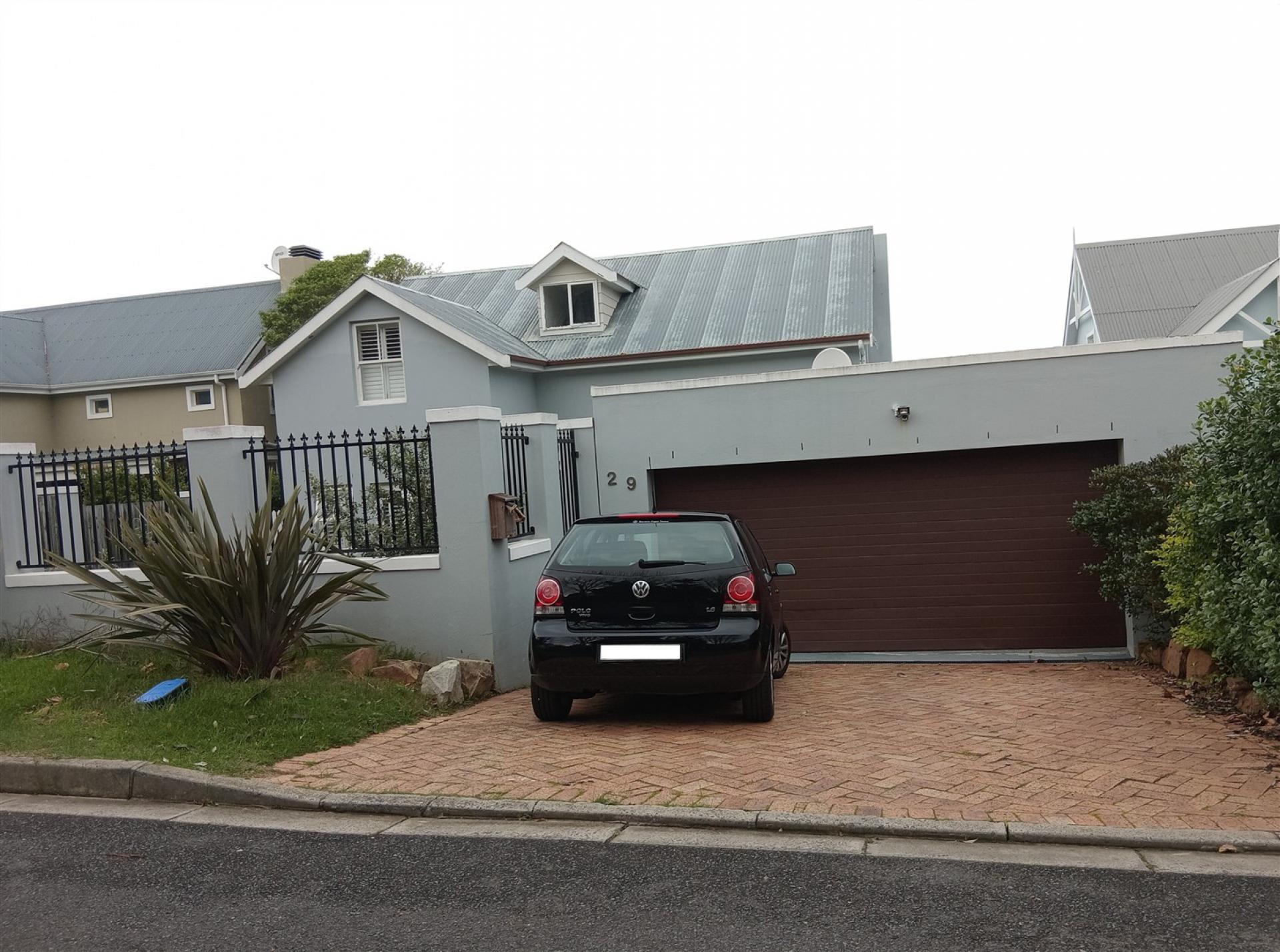 Front View of property in San Michel