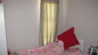 Bed Room 1 - 8 square meters of property in Azaadville Gardens