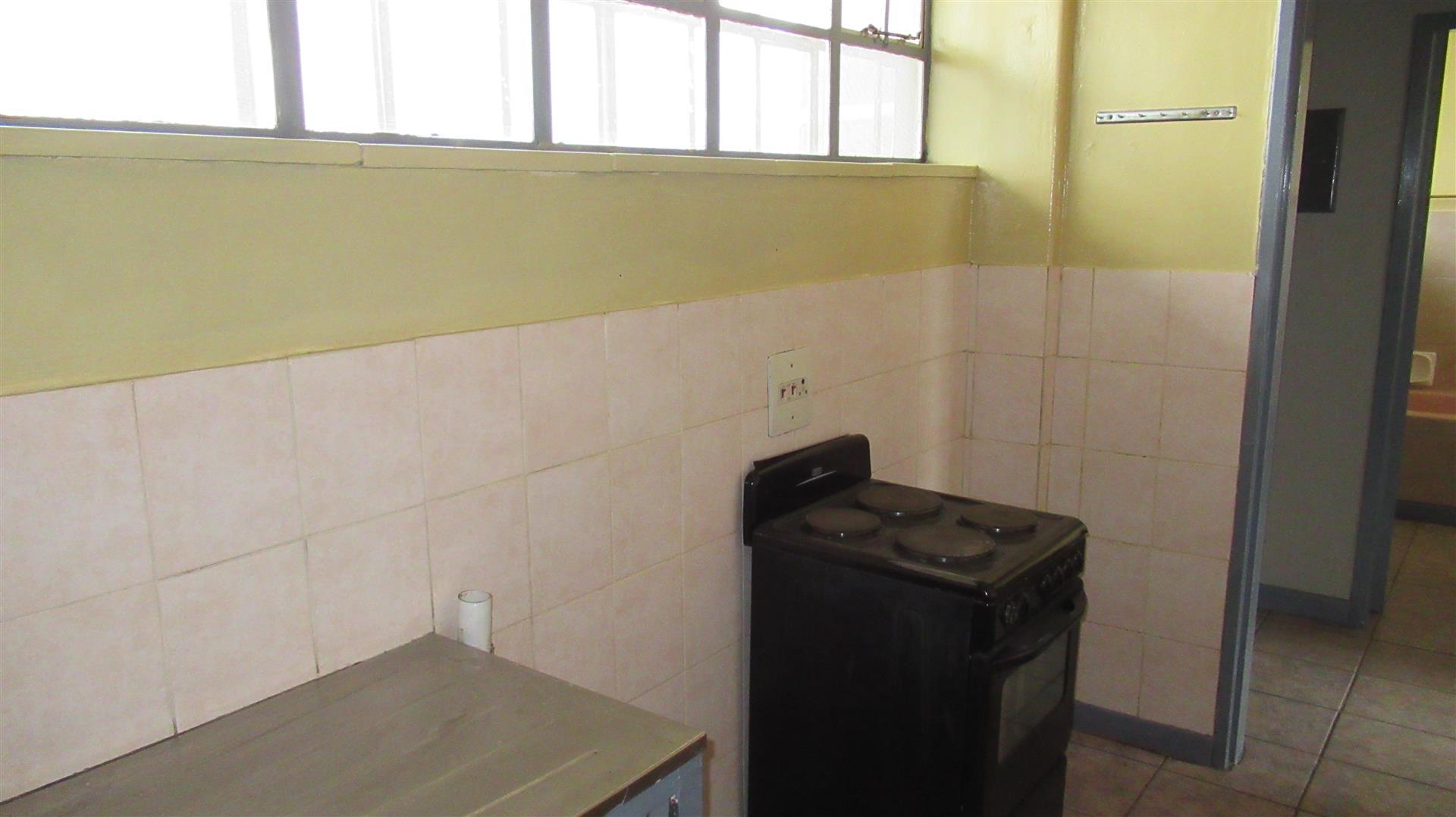 Kitchen - 9 square meters of property in Symhurst