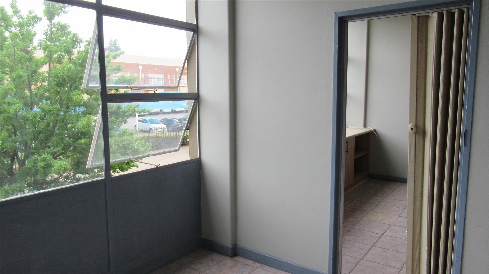 Rooms - 5 square meters of property in Symhurst