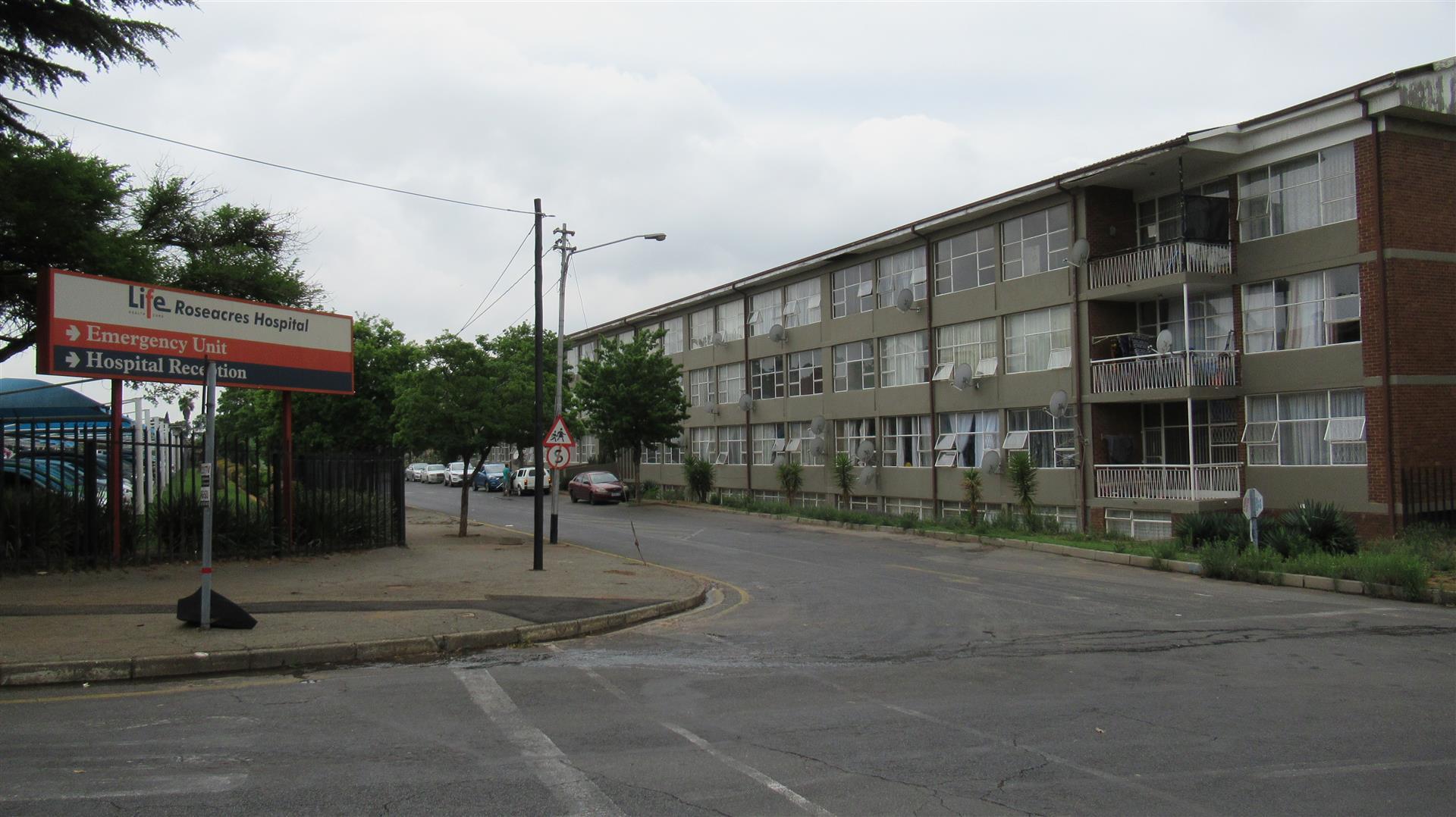 Front View of property in Symhurst