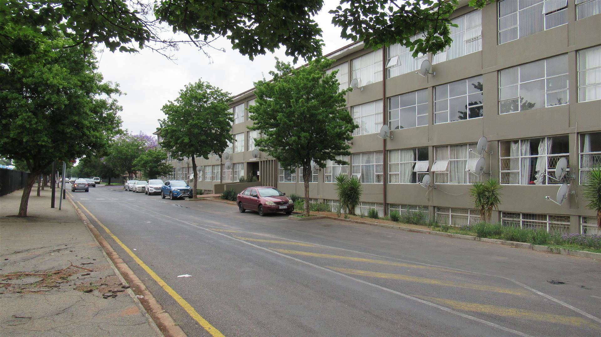 Front View of property in Symhurst