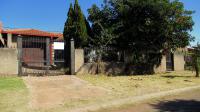 Front View of property in Lethlabile