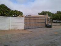 Front View of property in Vanrhynsdorp