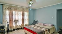 Bed Room 1 of property in Lenasia South