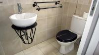 Bathroom 1 - 6 square meters of property in Morningside - DBN