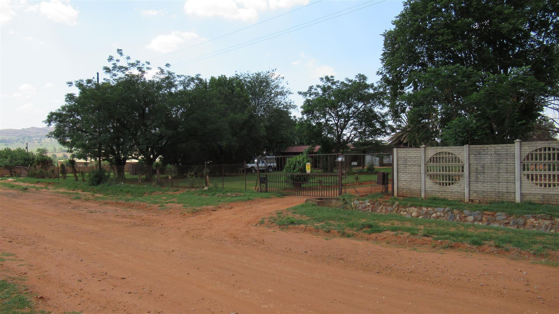 Front View of property in Heidelberg - GP