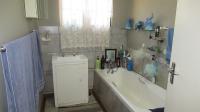 Bathroom 1 - 5 square meters of property in Heidelberg - GP