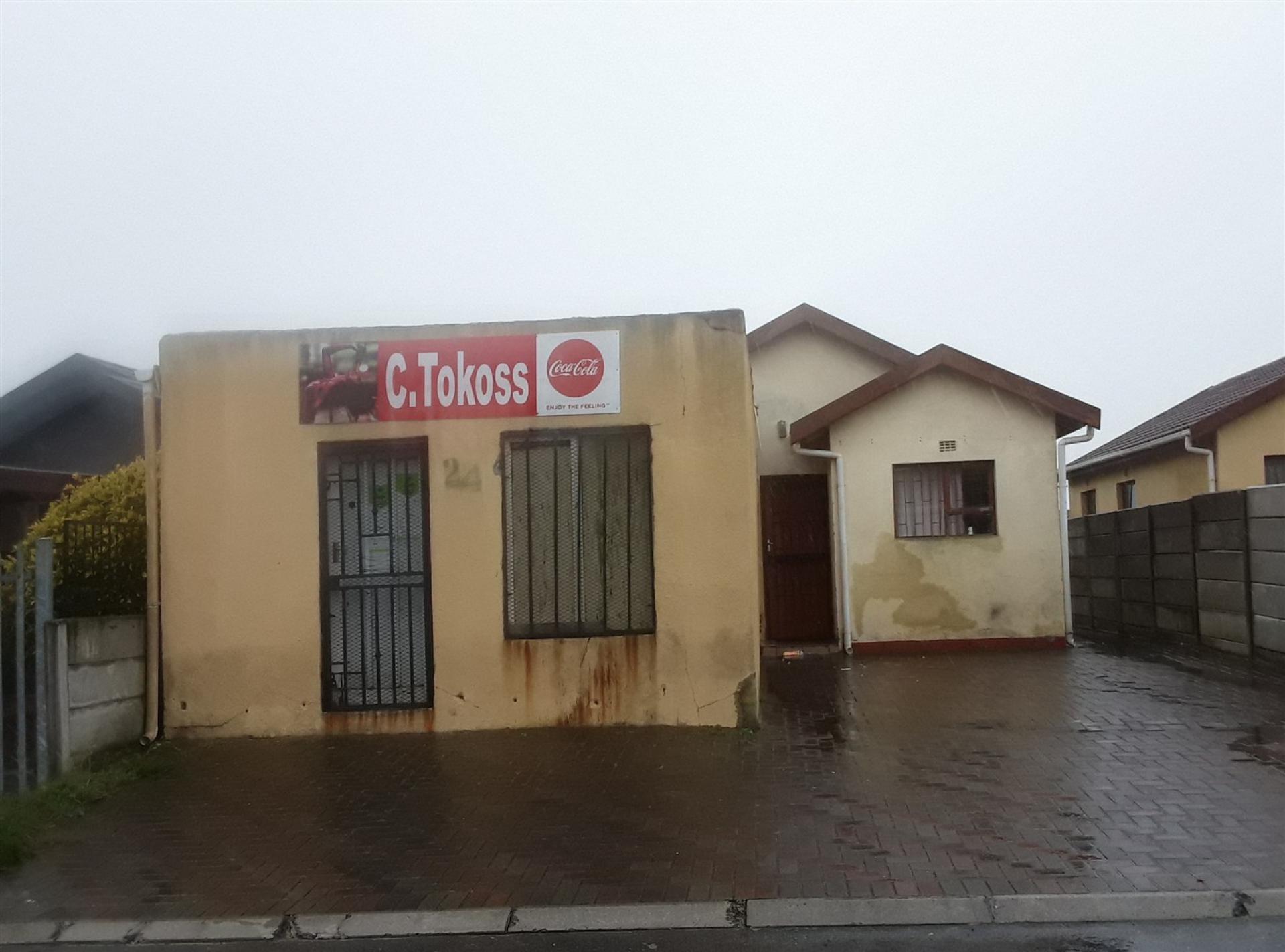 Front View of property in Kuils River