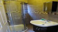 Bathroom 1 - 10 square meters of property in Orchards