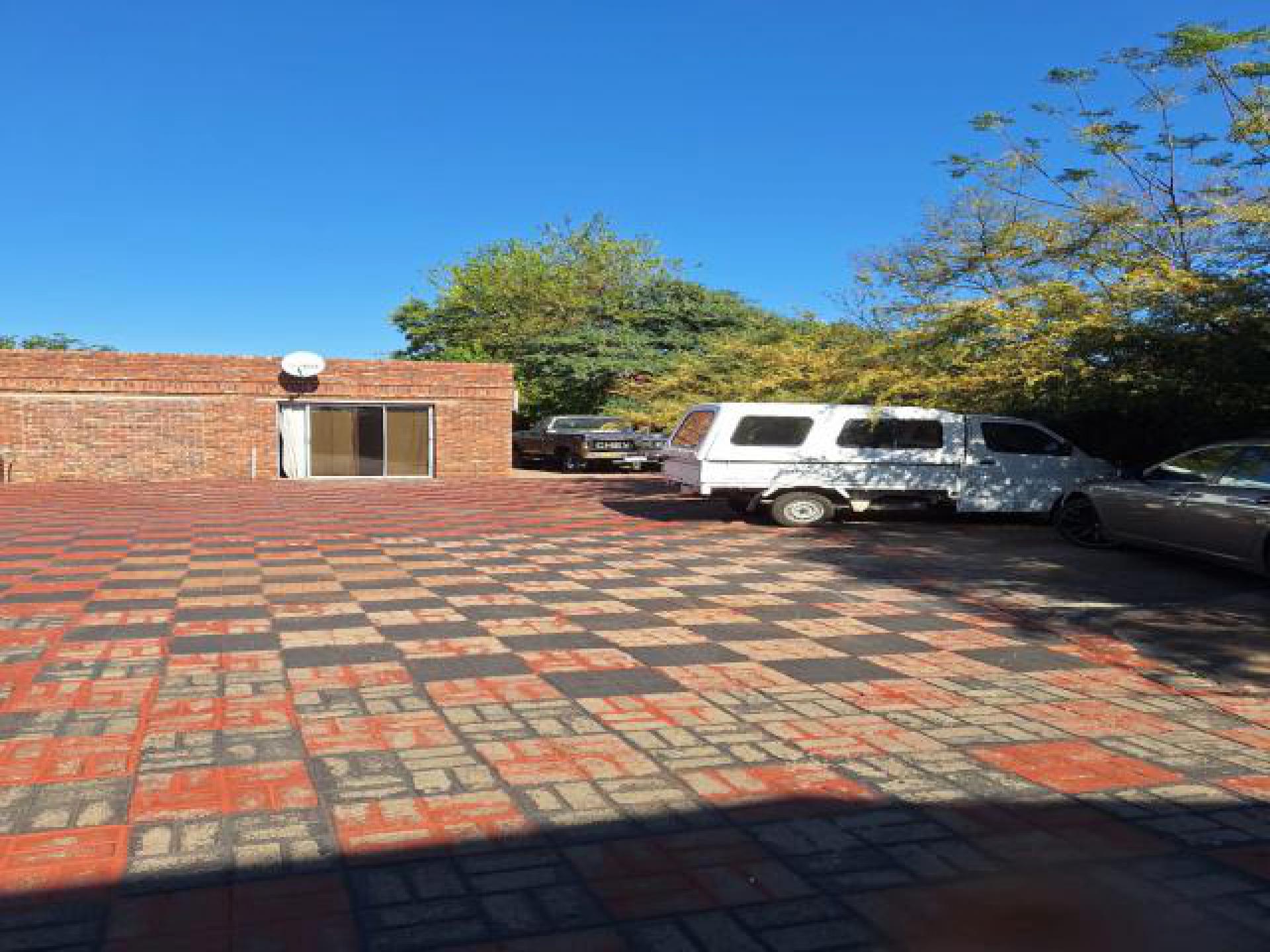 Spaces of property in Kuruman
