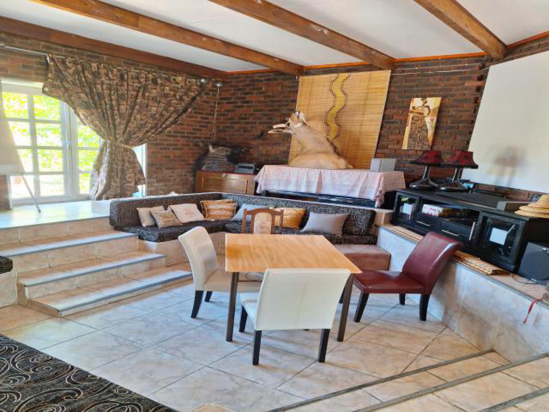 Rooms of property in Kuruman