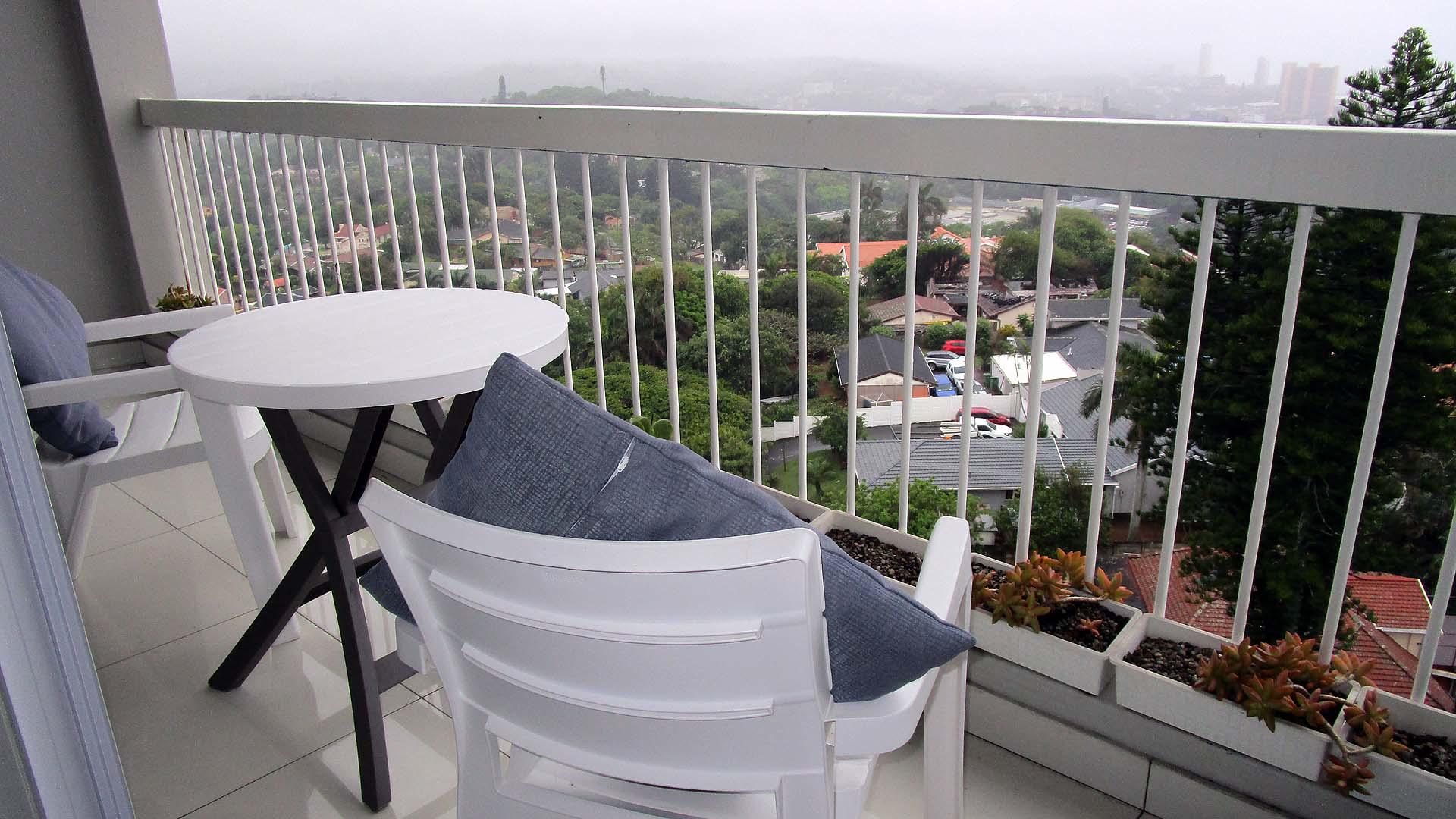 Balcony - 12 square meters of property in Doonside