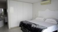 Main Bedroom - 17 square meters of property in Doonside