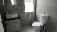 Bathroom 1 - 5 square meters of property in Albertsdal