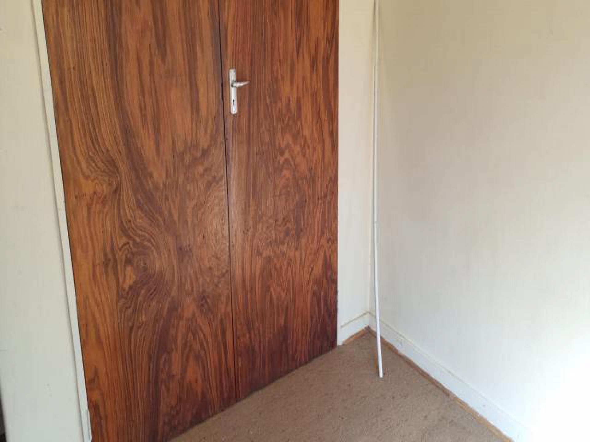 Bed Room 1 of property in Dewetsdorp