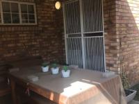  of property in Rooihuiskraal North