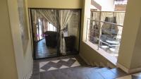 Patio - 198 square meters of property in Lakefield